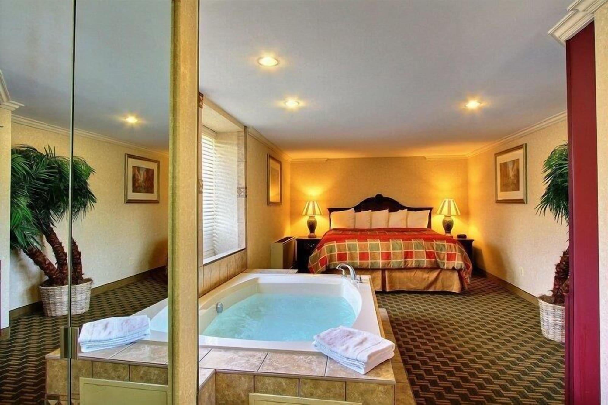 Days Inn & Suites By Wyndham Roseville/Detroit Area Bilik gambar