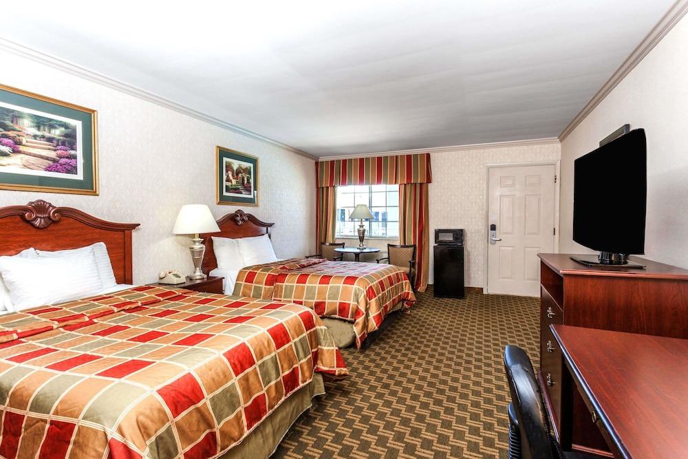 Days Inn & Suites By Wyndham Roseville/Detroit Area Luaran gambar