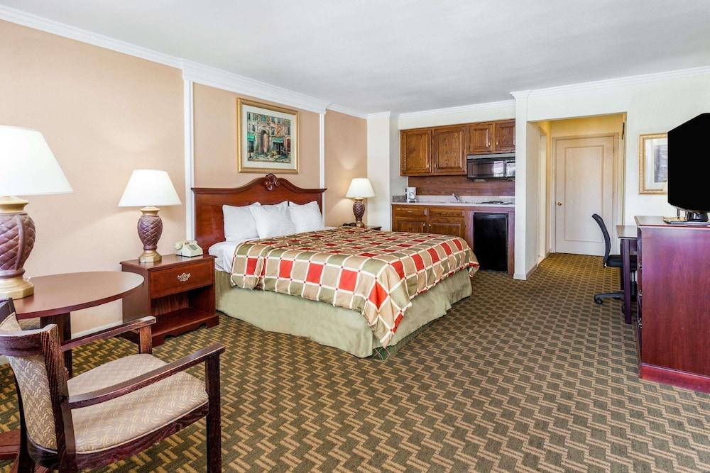 Days Inn & Suites By Wyndham Roseville/Detroit Area Luaran gambar