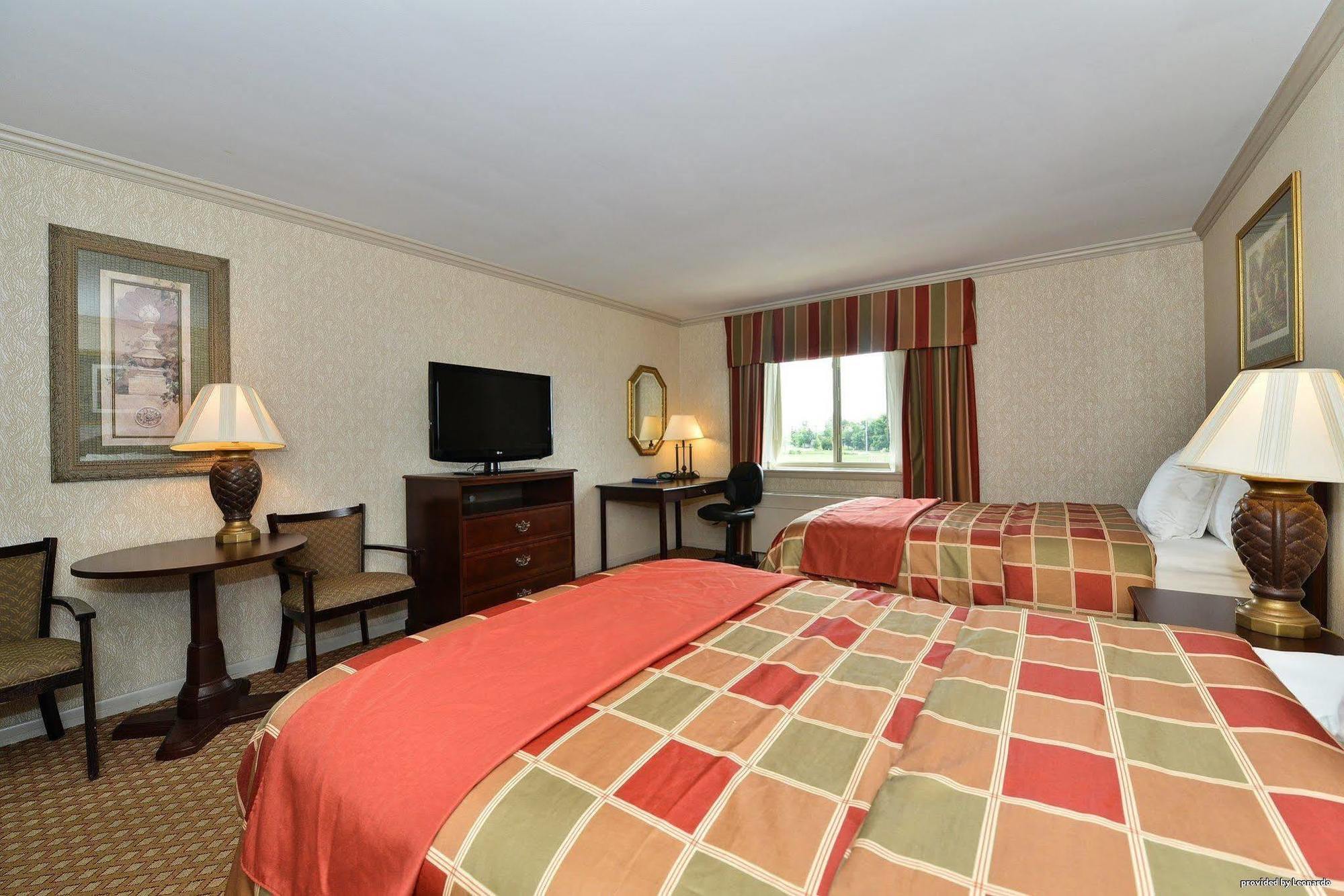 Days Inn & Suites By Wyndham Roseville/Detroit Area Luaran gambar
